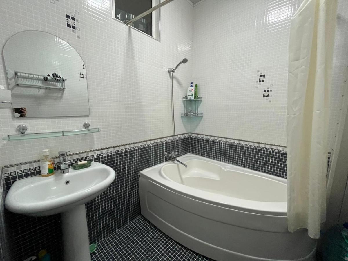 Apartment 3-Room Beruni Street Samarkand Exterior foto